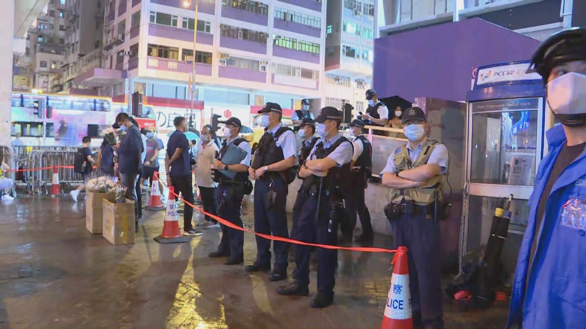 831事件13個月　大批警員太子站外戒備