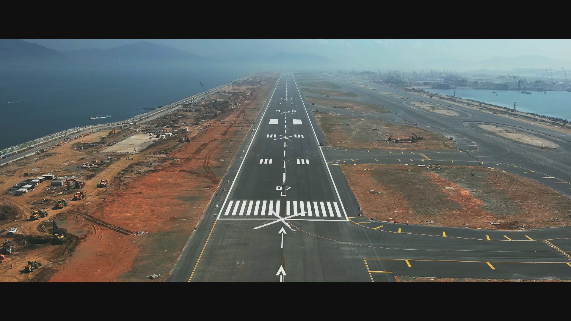 機管局：第三跑道準備啟用