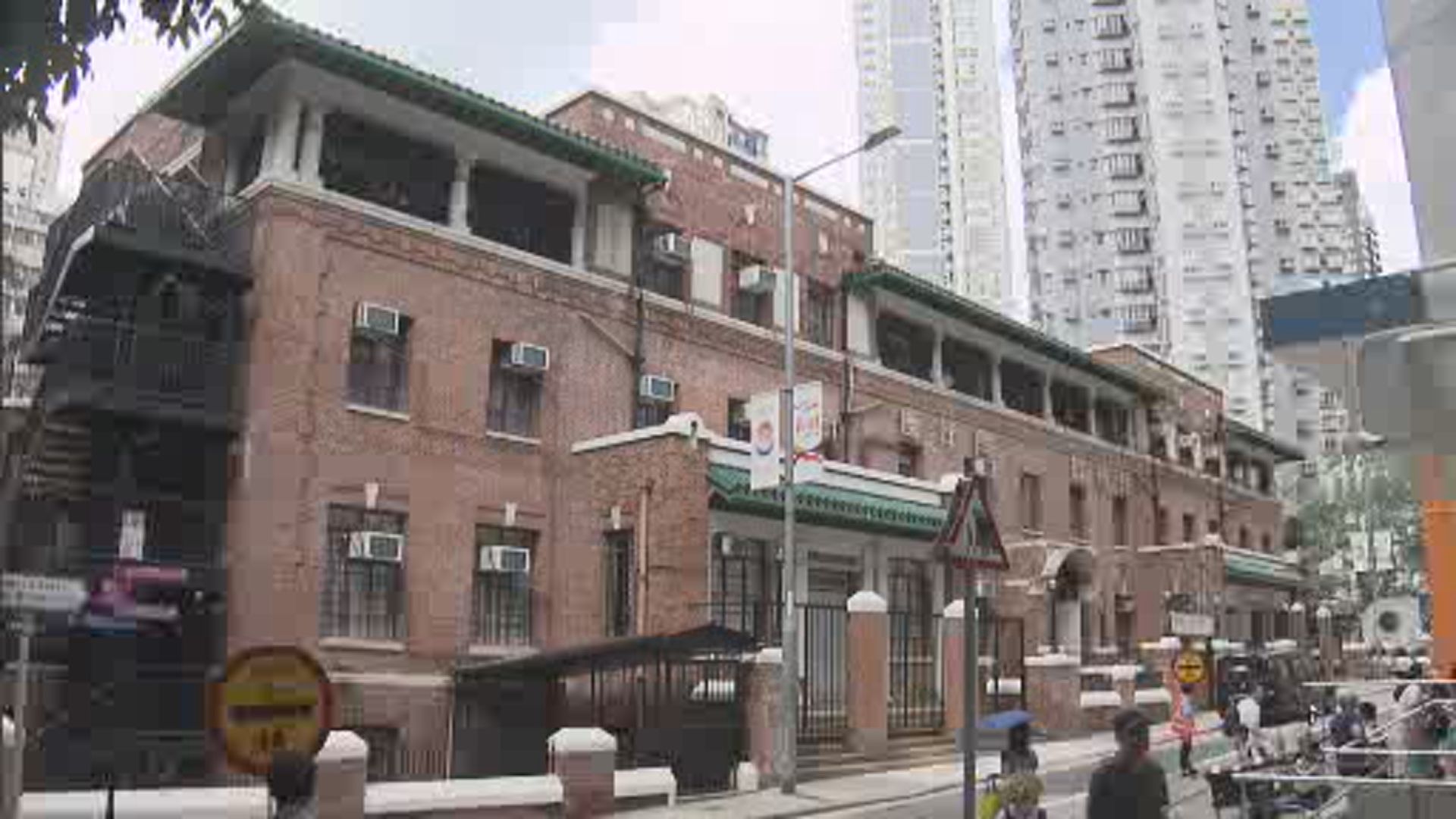 古諮會通過將西貢佛堂門天后古廟及上環前YMCA中央會所升格為法定古蹟