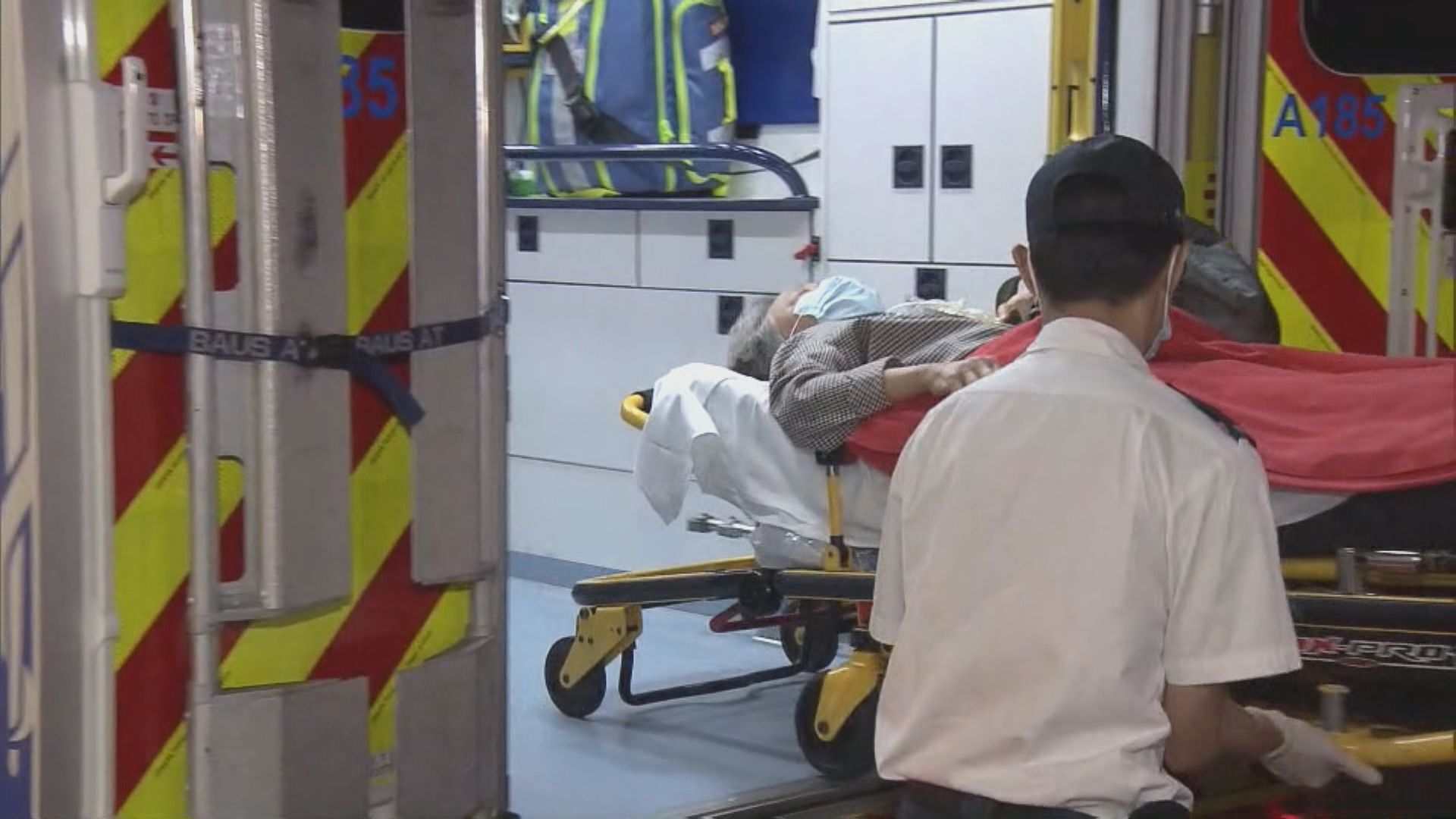 國泰赴美客機疑故障返回停機坪 18人傷