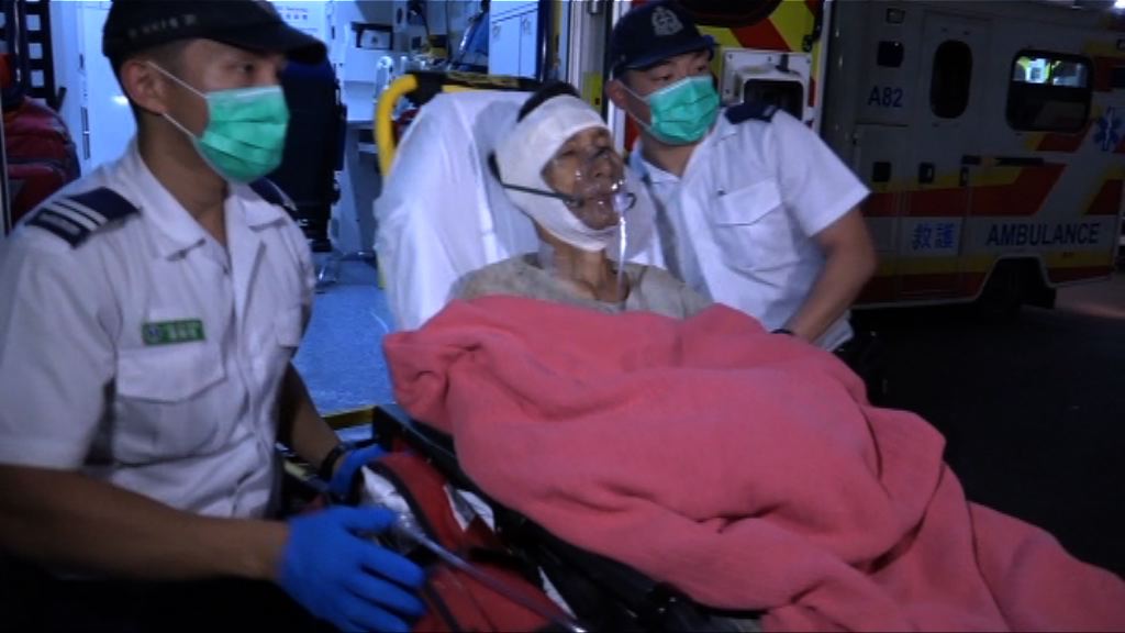 九龍灣地盤工人遭鐵枝插傷