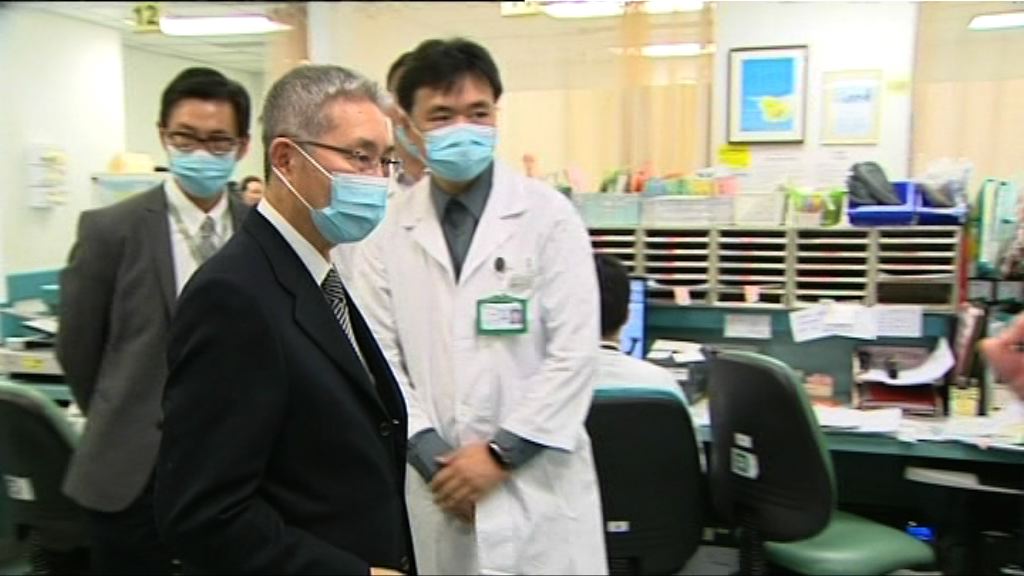 梁智仁巡視將軍澳醫院急症室