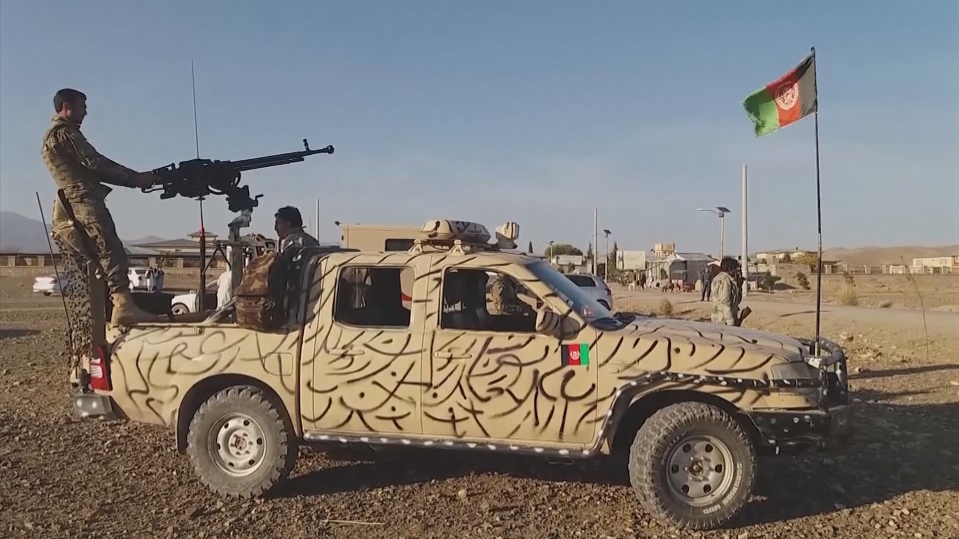 阿富汗清真寺遇襲　27名士兵死亡