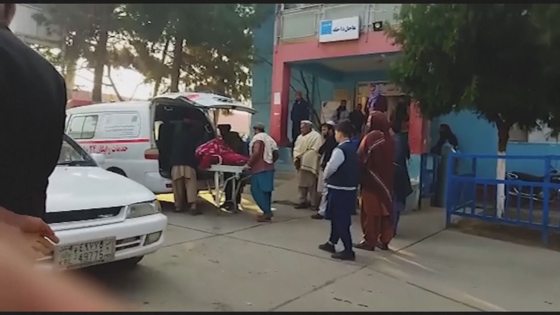 阿富汗隧道運油車起火　幾十人死傷