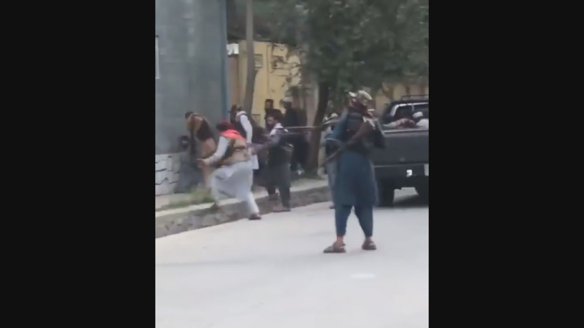 據報塔利班搜捕記者時開槍一死一傷　德國稱傷者無生命危險