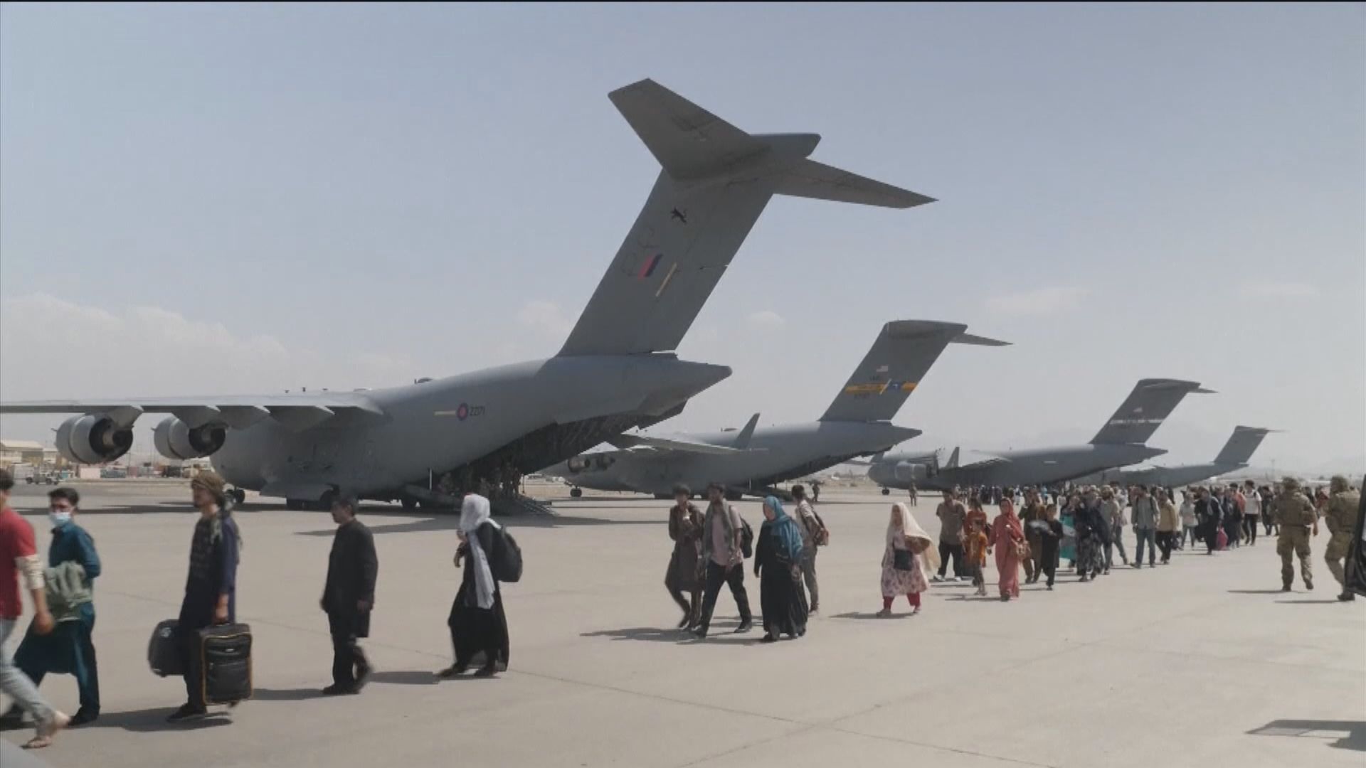 伊斯蘭國承認發射火箭炮攻擊喀布爾機場　美軍攻擊伊斯蘭國成員多人死傷