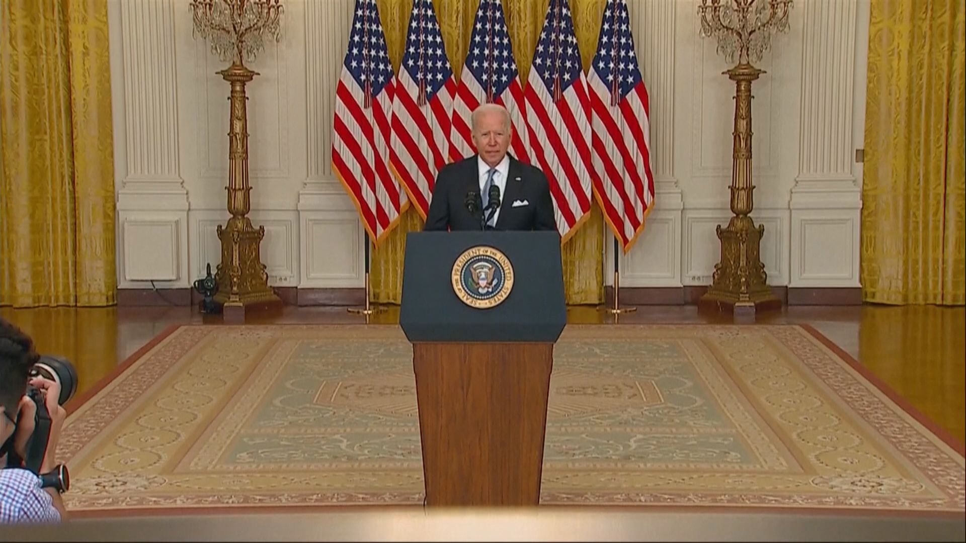 拜登「堅定支持」撤軍的決定　警告塔利班不要干擾撤離行動 