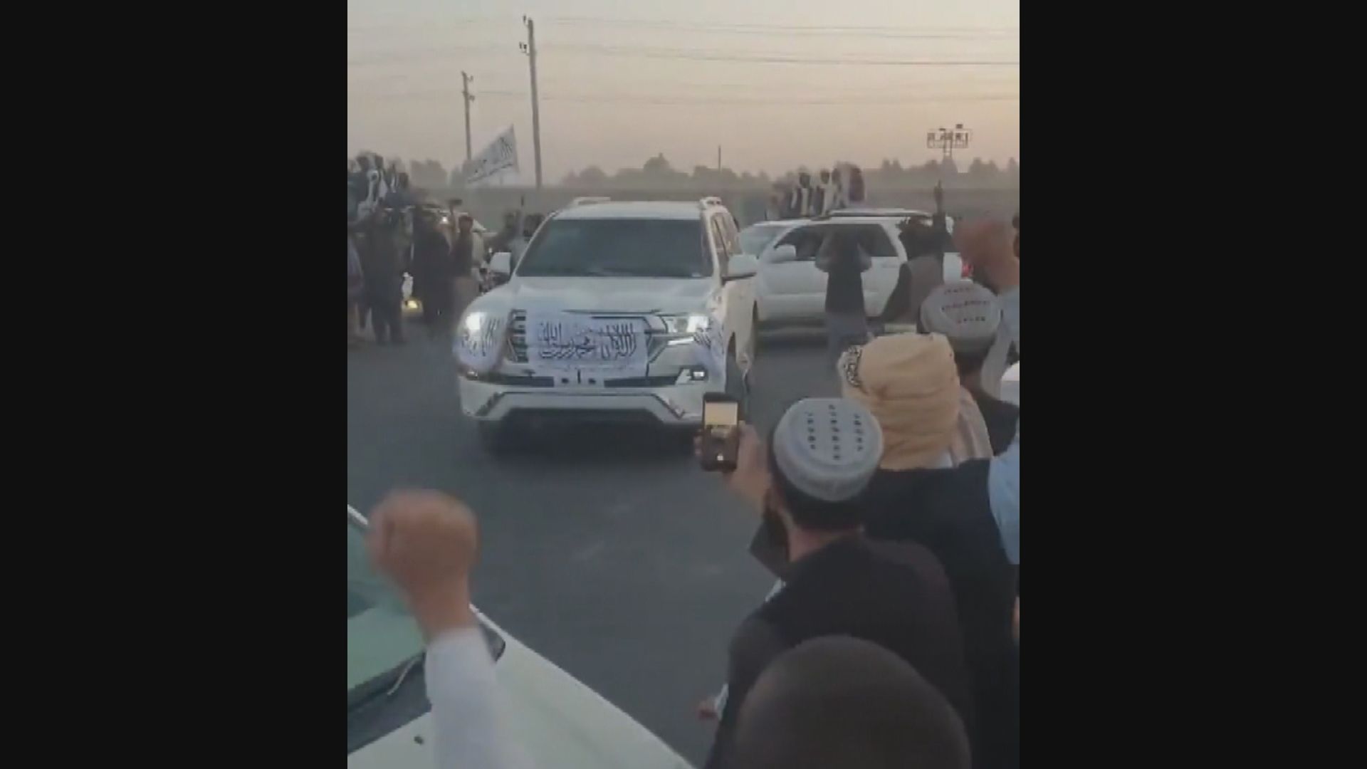 塔利班二號人物返阿富汗或領導新政府