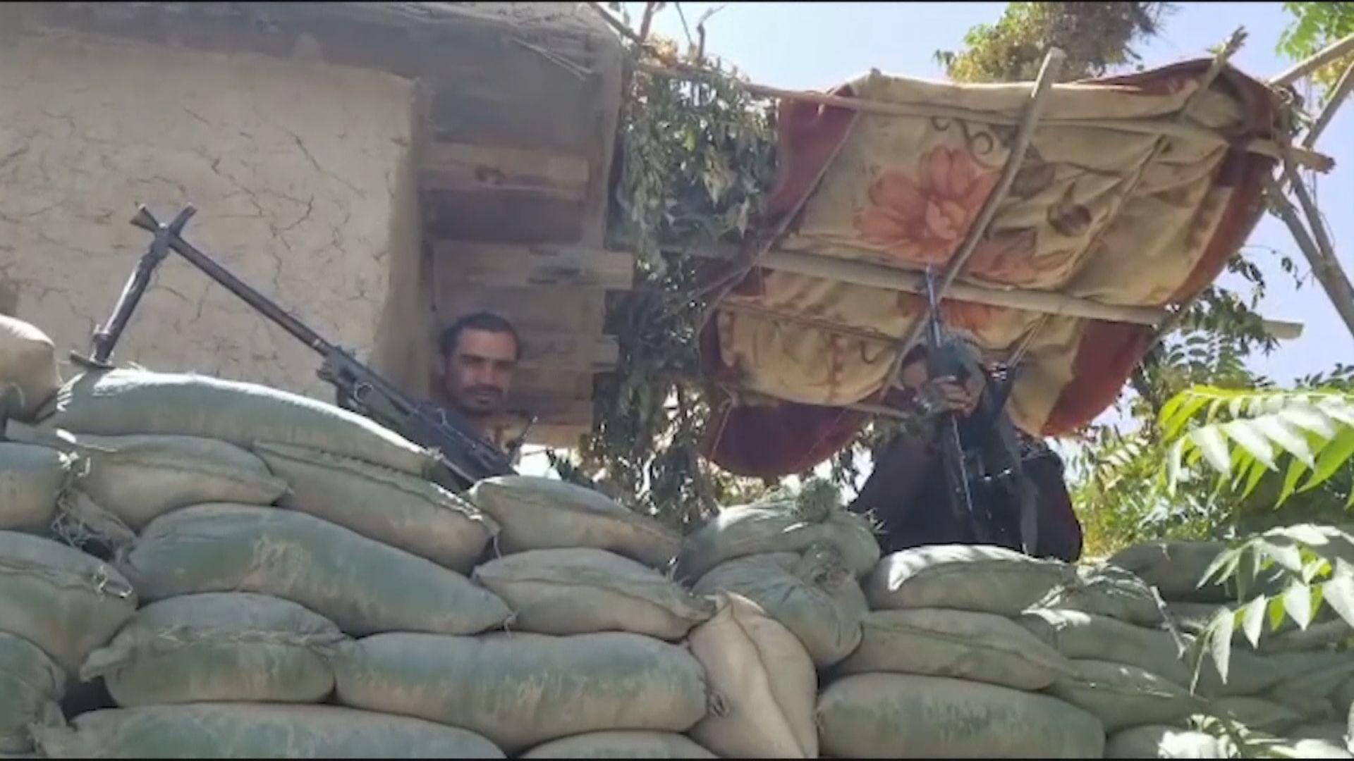 阿富汗塔利班再攻佔多個省會　美國籲僑民盡快離開