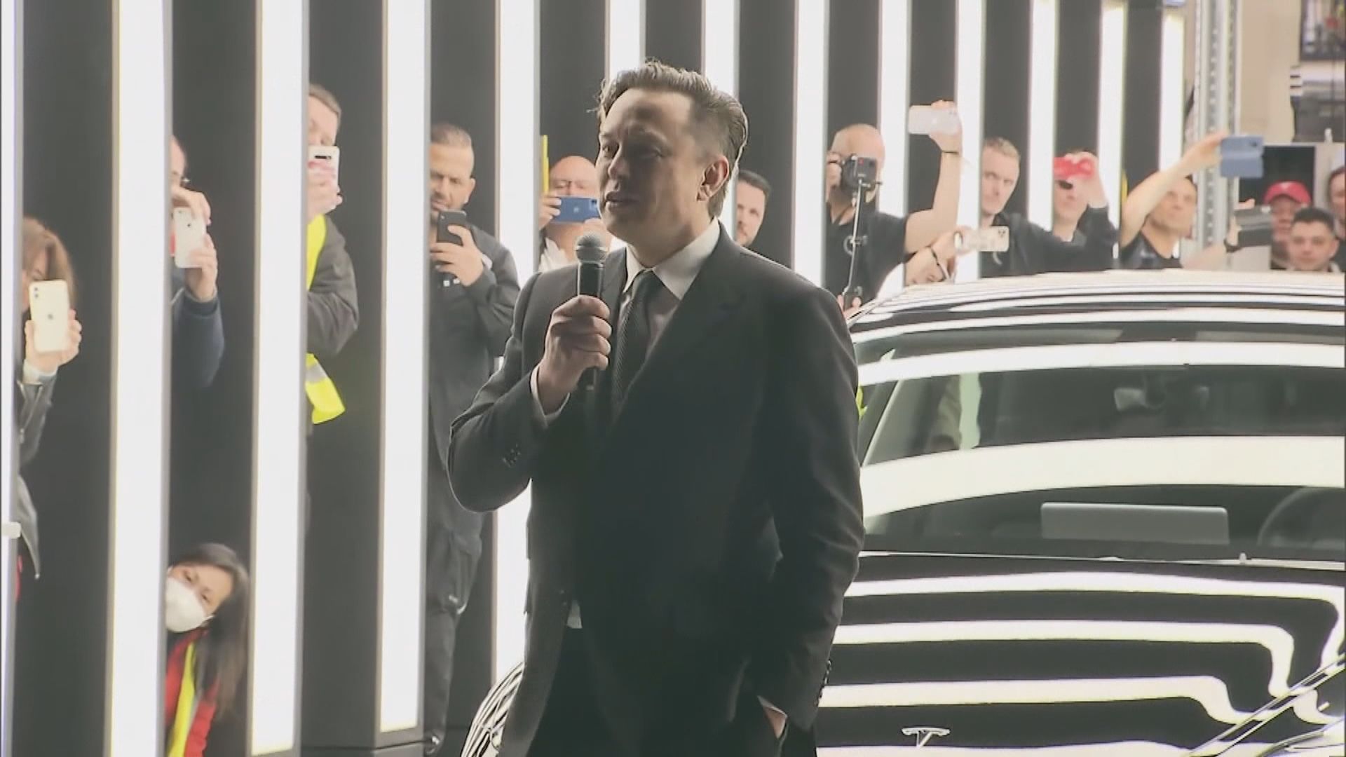 馬斯克等千名專家籲暫停研發更強大人工智能