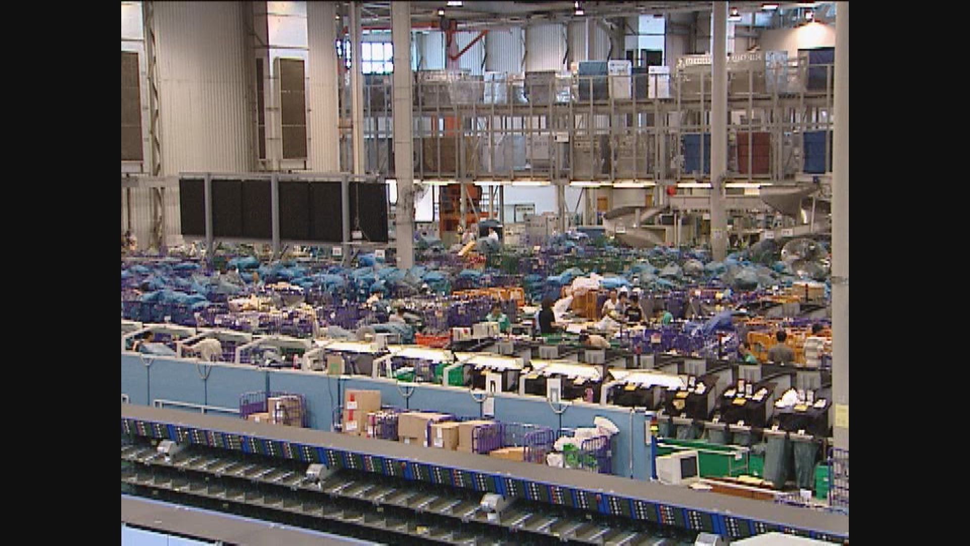 政府終止空郵中心重建計劃