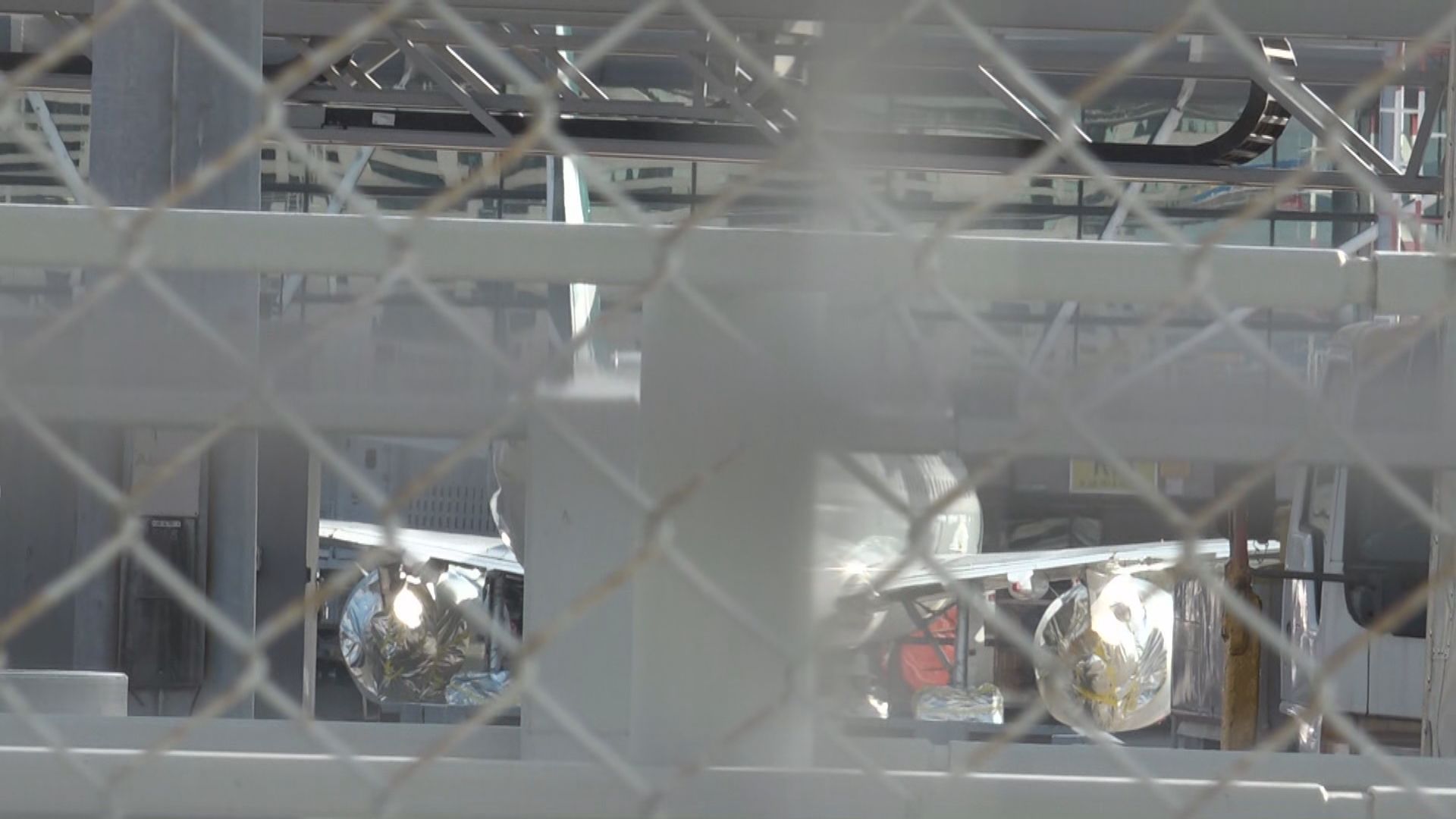 香港快運台北抵港客機冒煙無人受傷