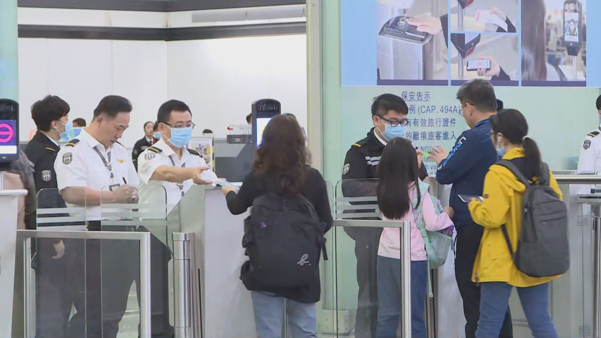 本港機場下周一起實施強制佩戴口罩措施