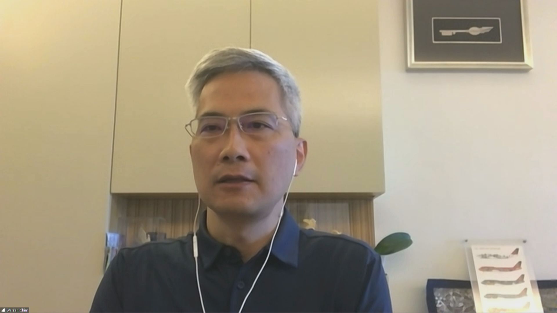 飛機工程師稱飛機急煞產生高溫或致輪胎爆裂