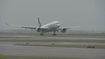 機場總客量未達預期7000萬目標　據悉三跑系統最快11.28啟用 