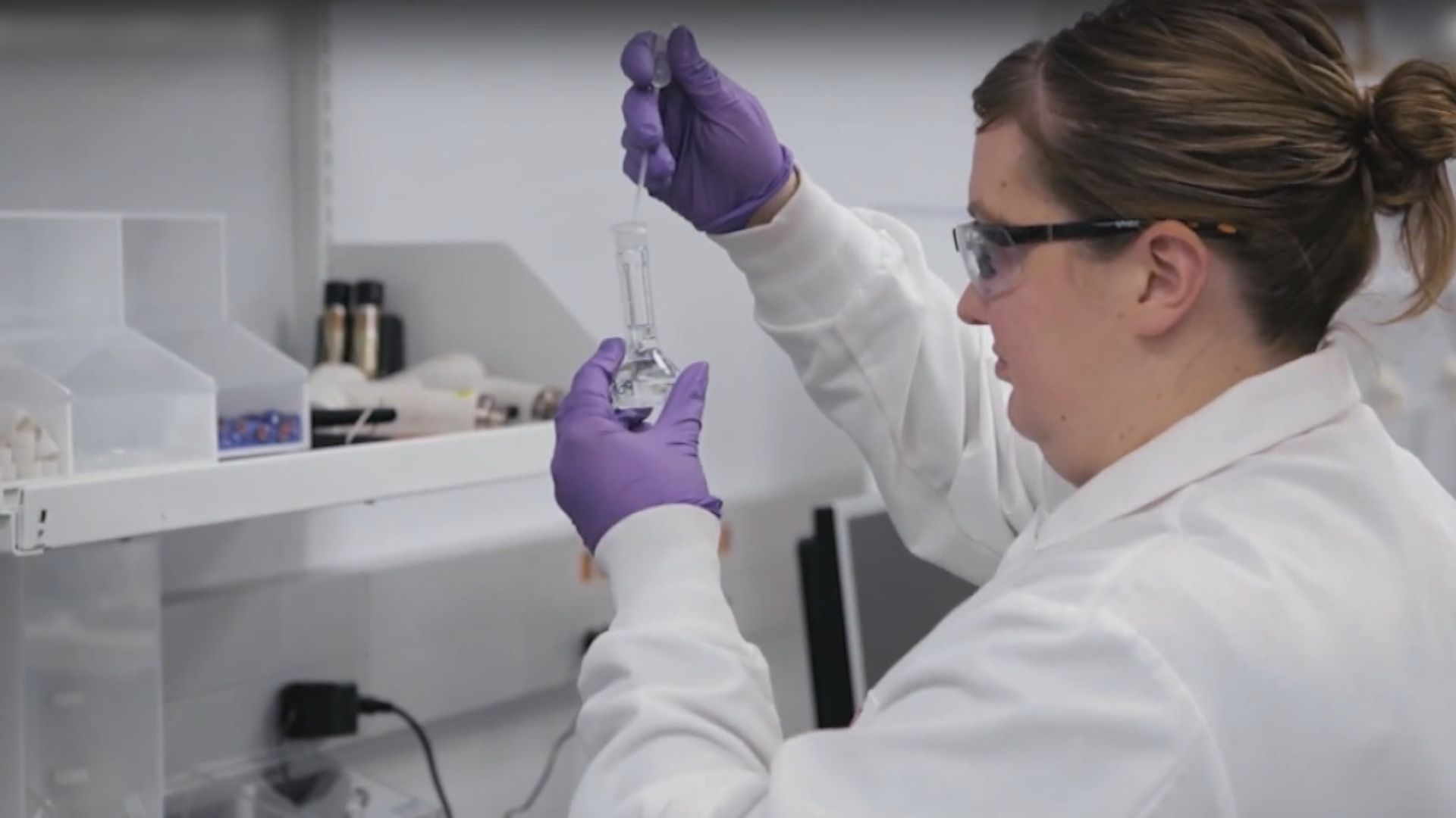 美藥廠禮來研阿茲海默症新藥 或可延緩患者病情逾三成