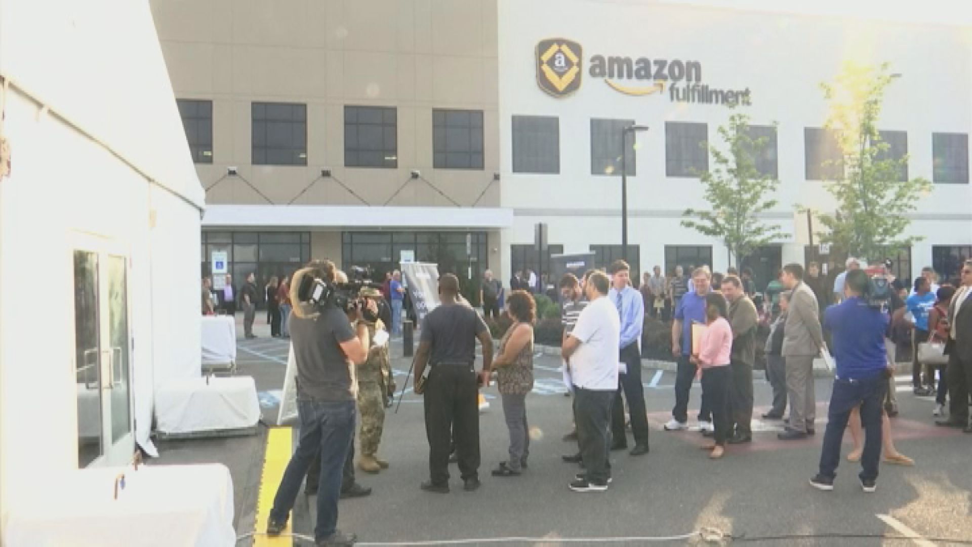 亞馬遜AI評估履歷歧視女性