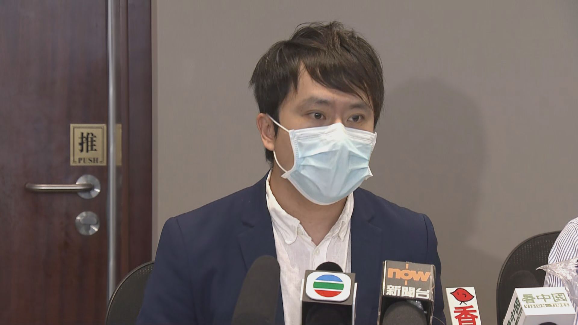 鄺俊宇擬以私人草案修訂殘酷對待動物條例