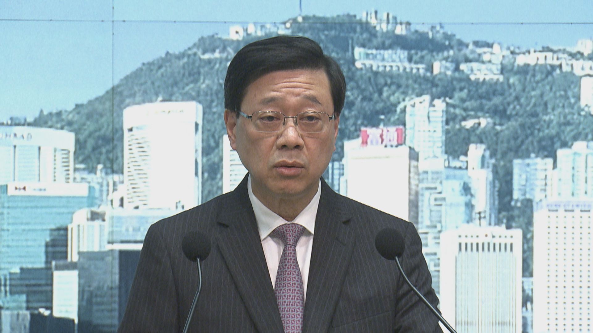 【足本全片】行政長官李家超行會前見傳媒(一)