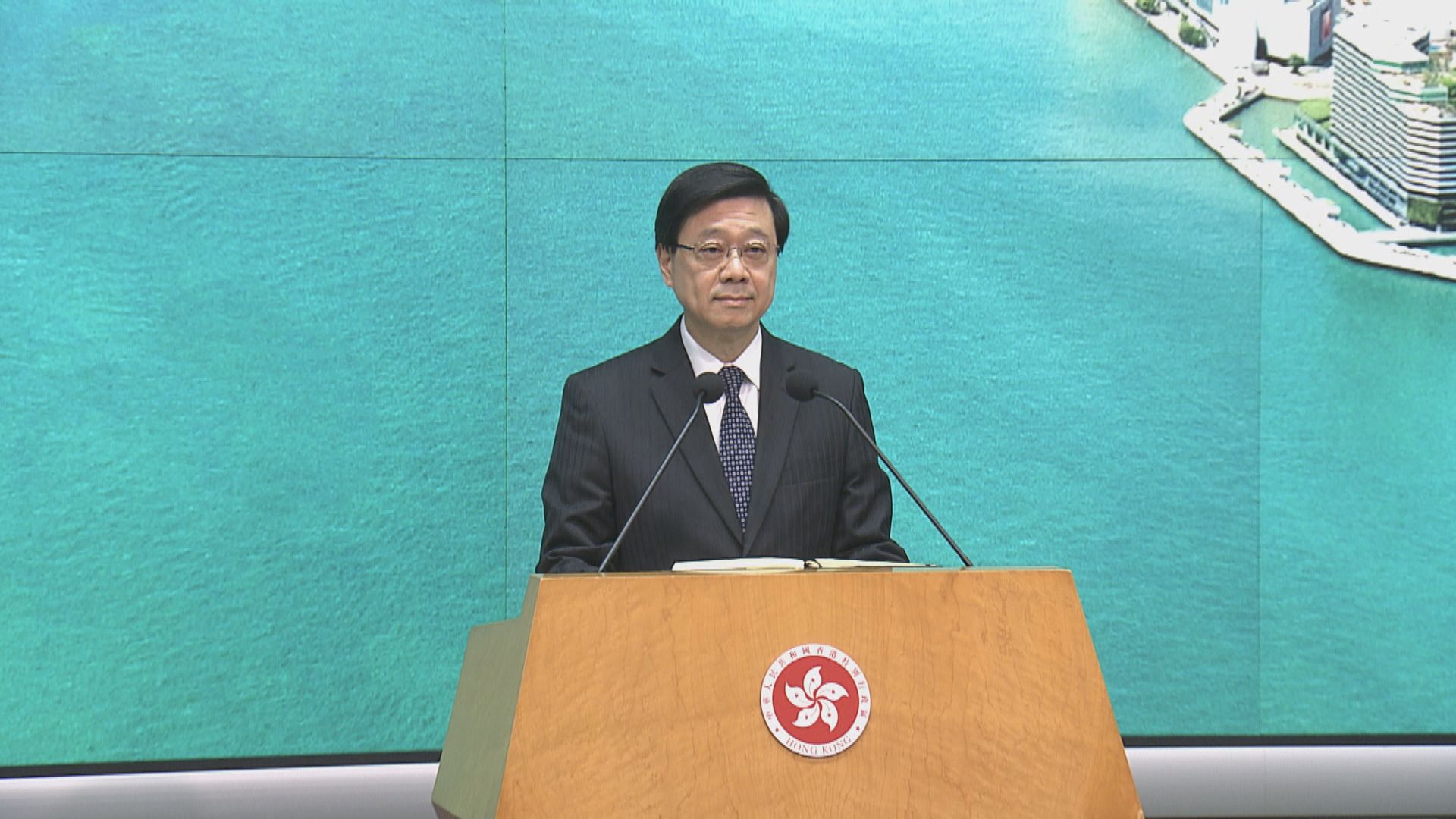 【足本全片】李家超行會前見記者(一)