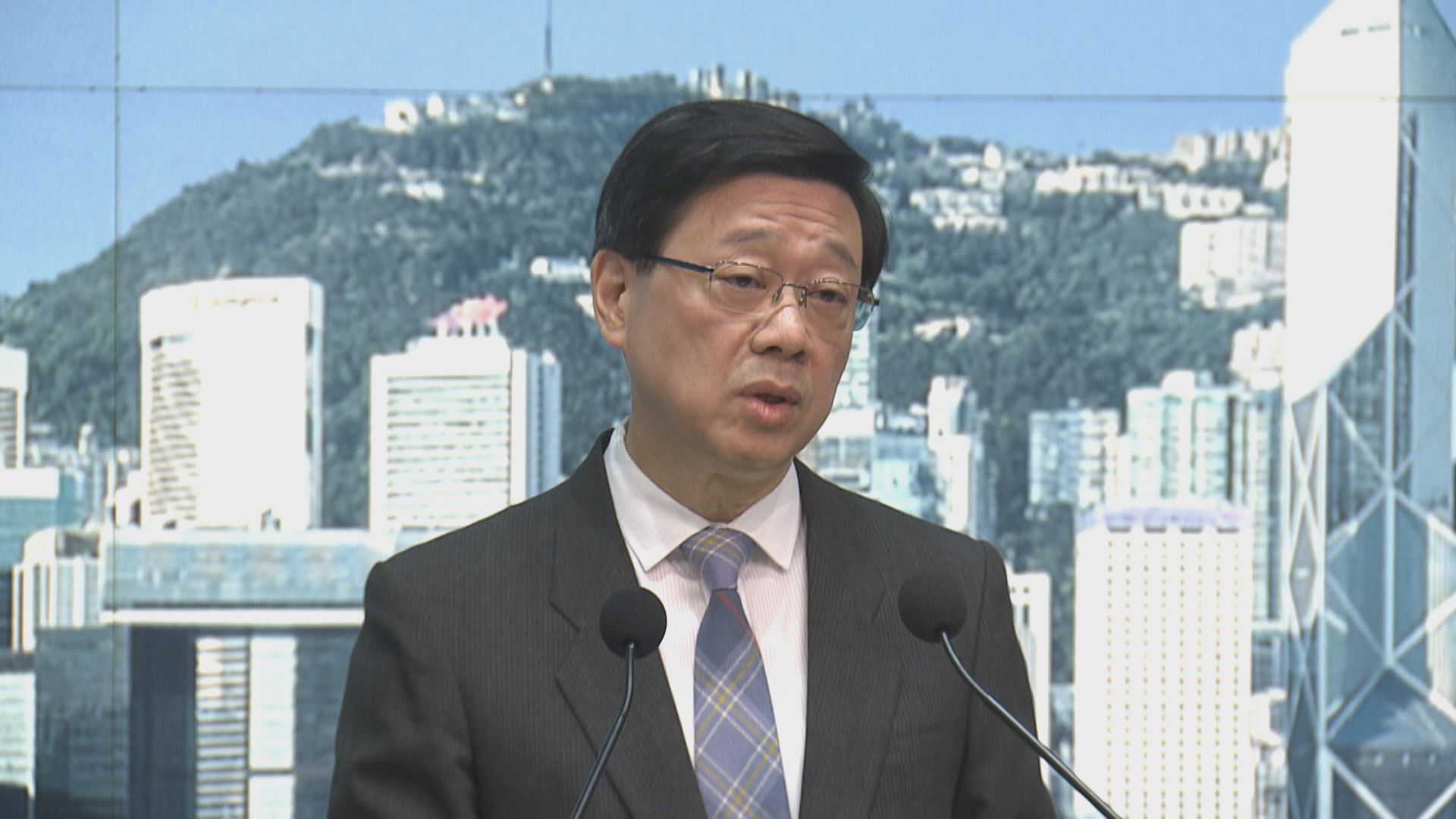 【足本全片】行政長官李家超行會前見傳媒(二)