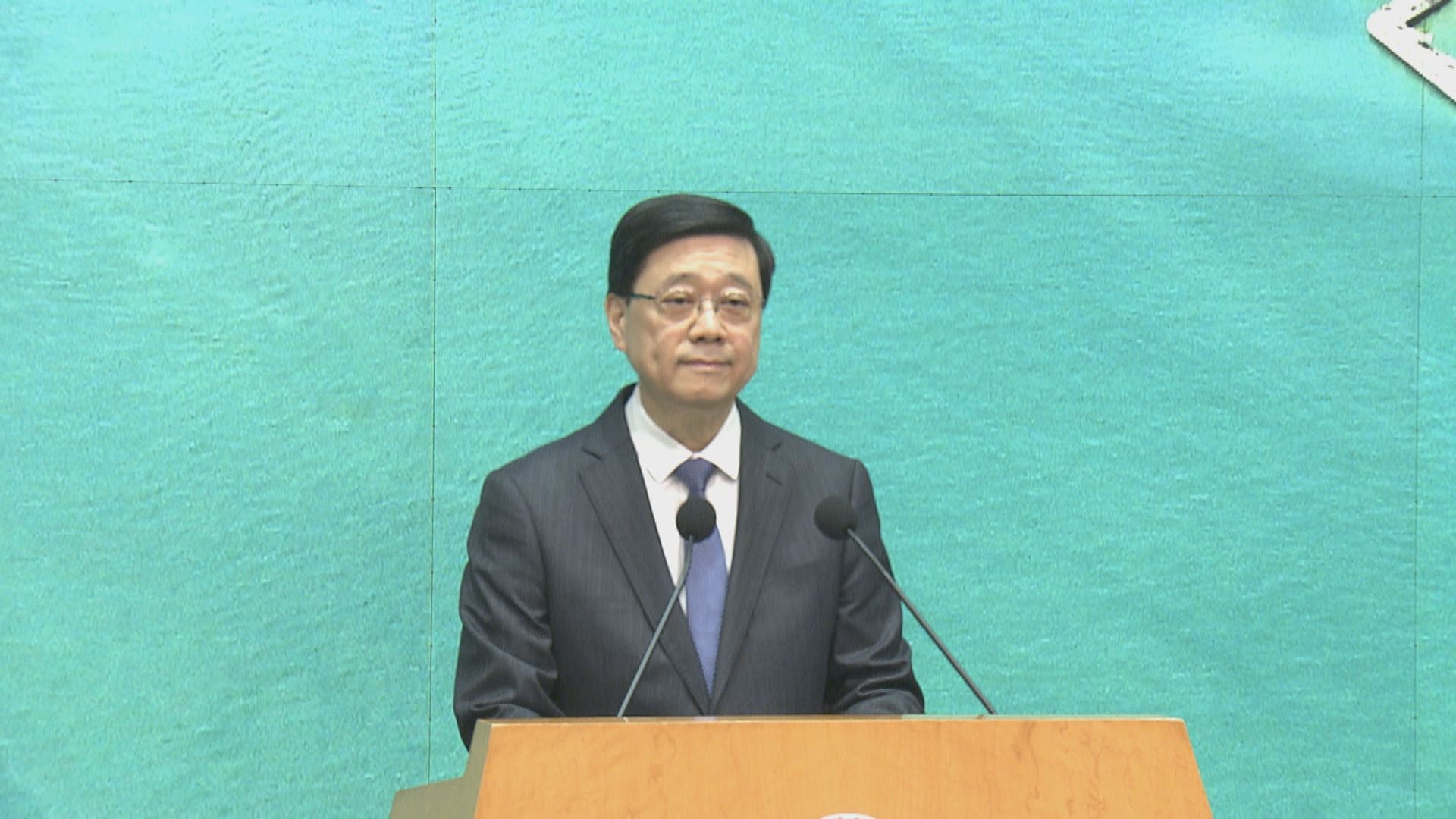 原片．李家超行會前見記者(一)｜國際調解院落戶香港／促進銀髮經濟工作組記者會／回應港鐵事故與精進釘牌