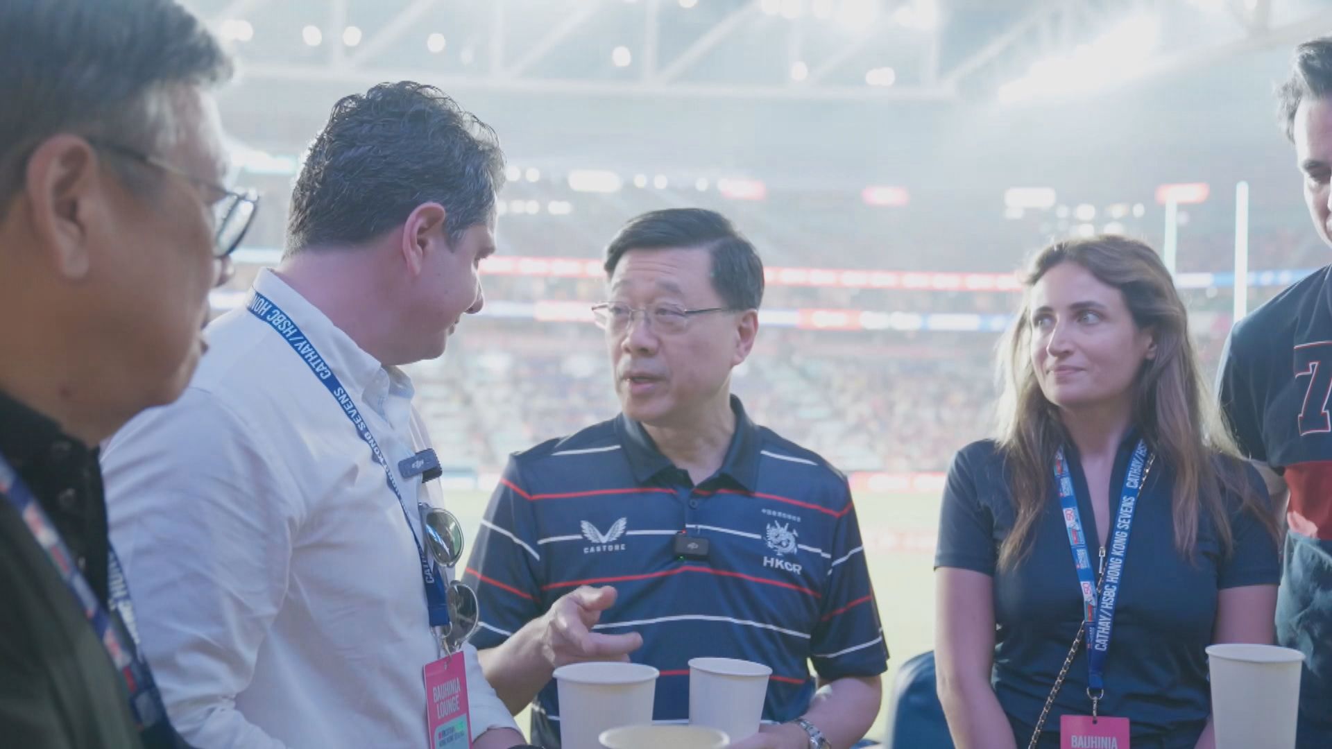 全片轉載｜李家超趁七欖舉行與多名海內外企業代表商談　冀為不同企業走出世界「達陣」