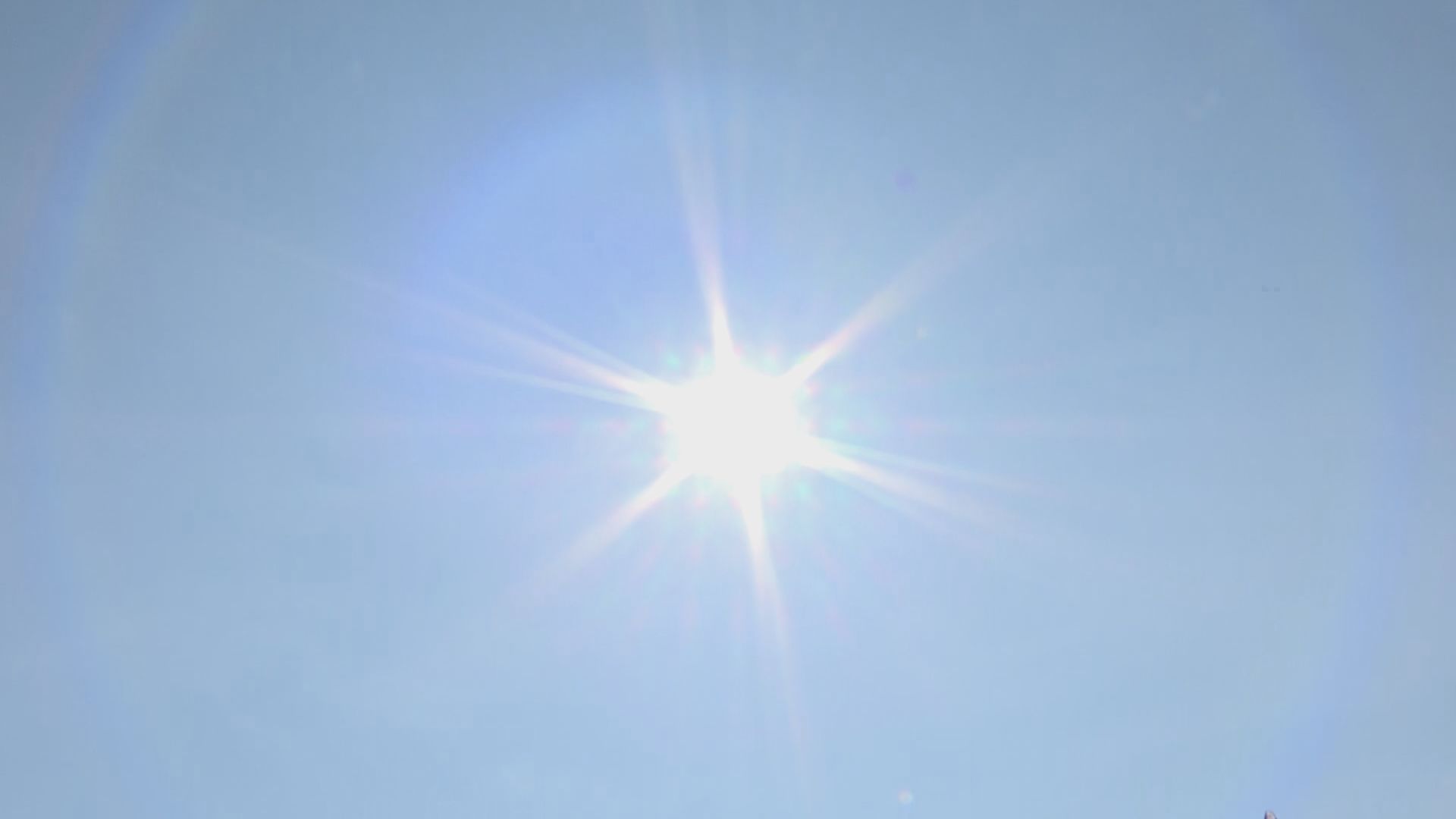 酷熱天氣｜深圳連續六日高溫屬極端等級　研究預測：本世紀末全球極端高溫時長或增4小時
