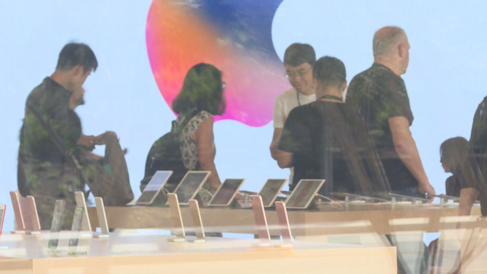蘋果公司的Mac機和iPad加價