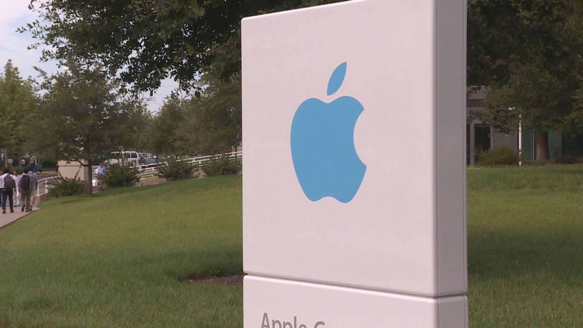 華府曾要求蘋果解鎖槍手的手機被拒　