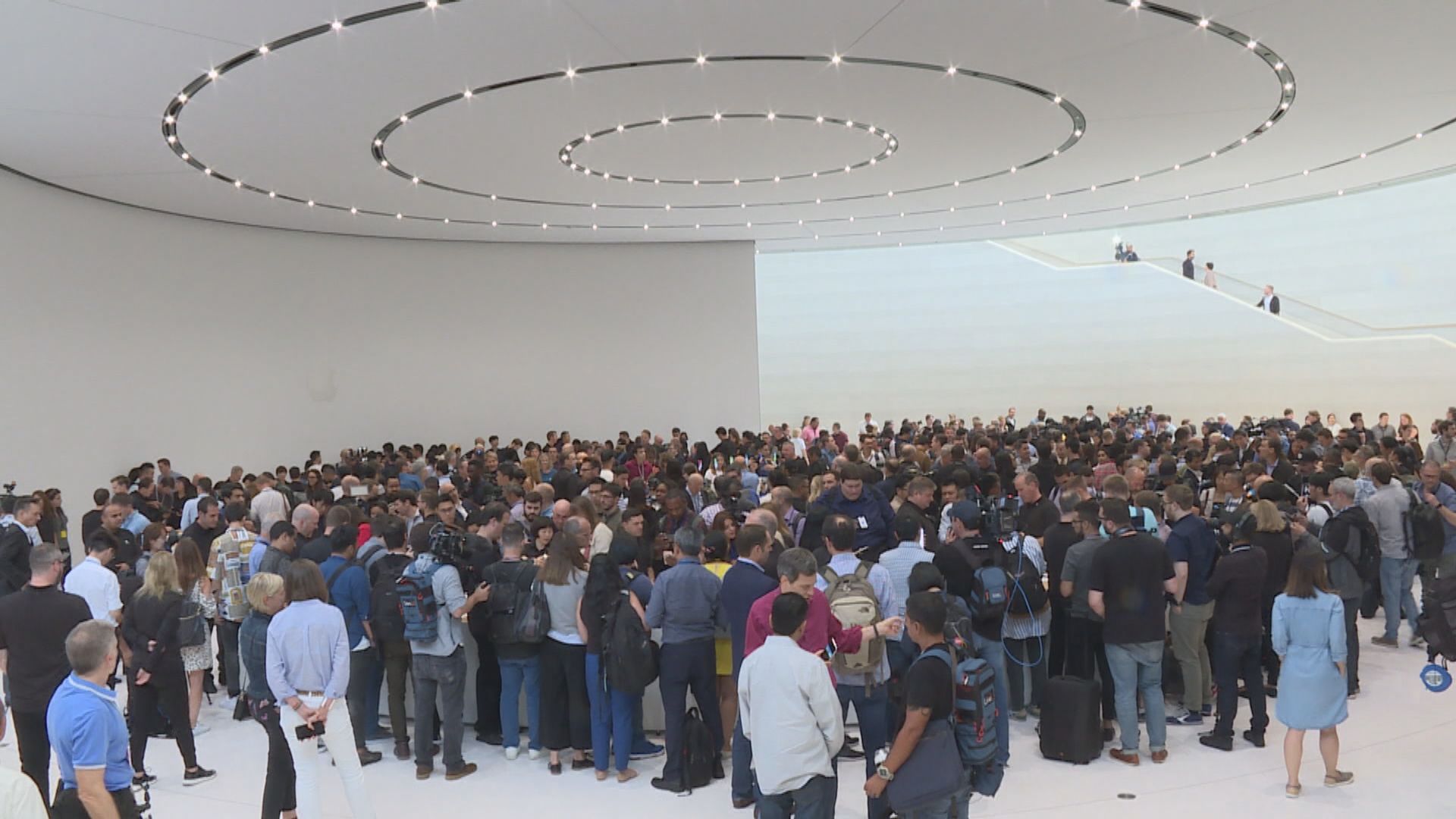 蘋果公司美國270間門店全部恢復營業