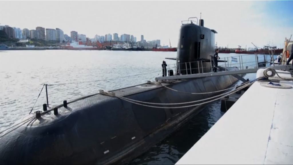 阿根廷失蹤船員家屬質疑軍方隱瞞潛艇爆炸