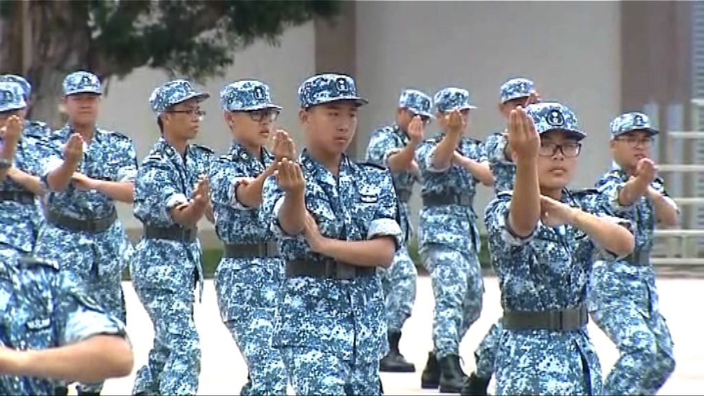 青少年軍事夏令營300學員結業