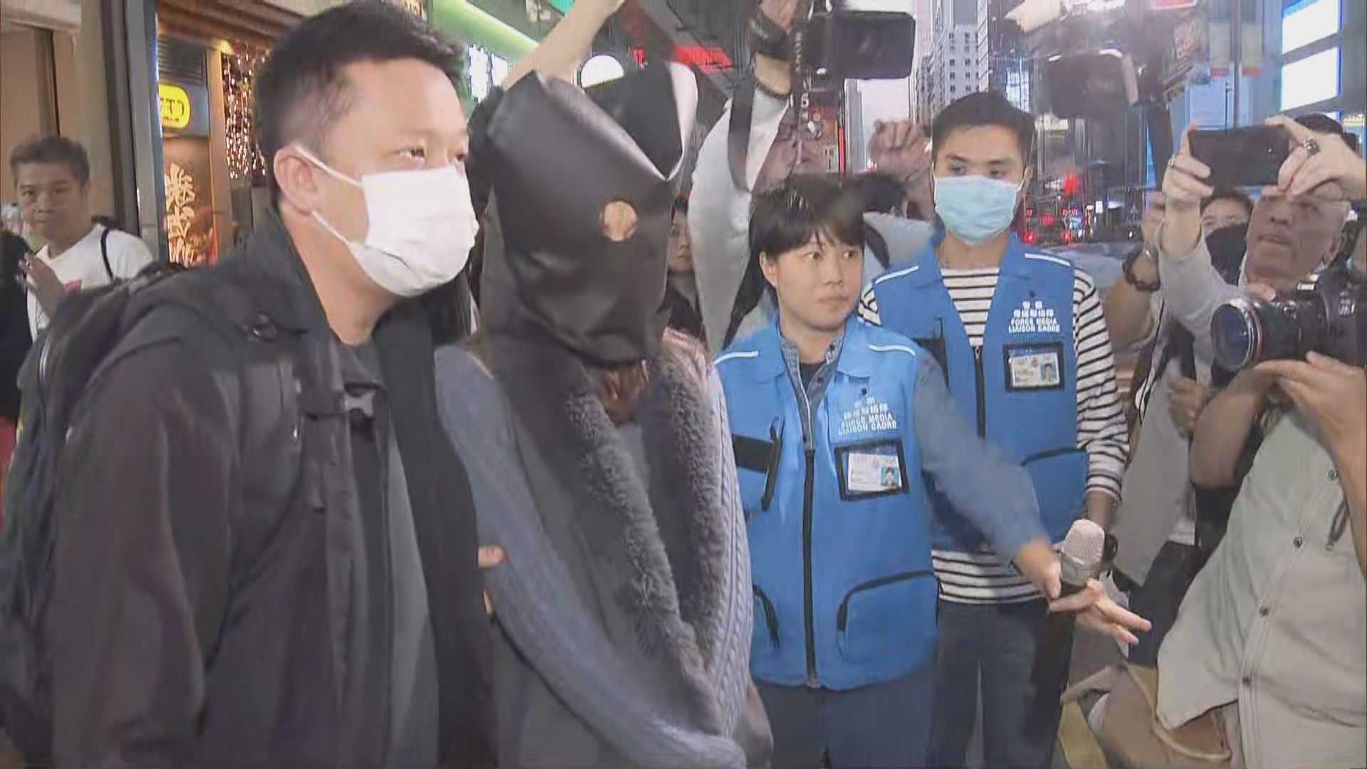 警方拘兩人涉無牌行醫