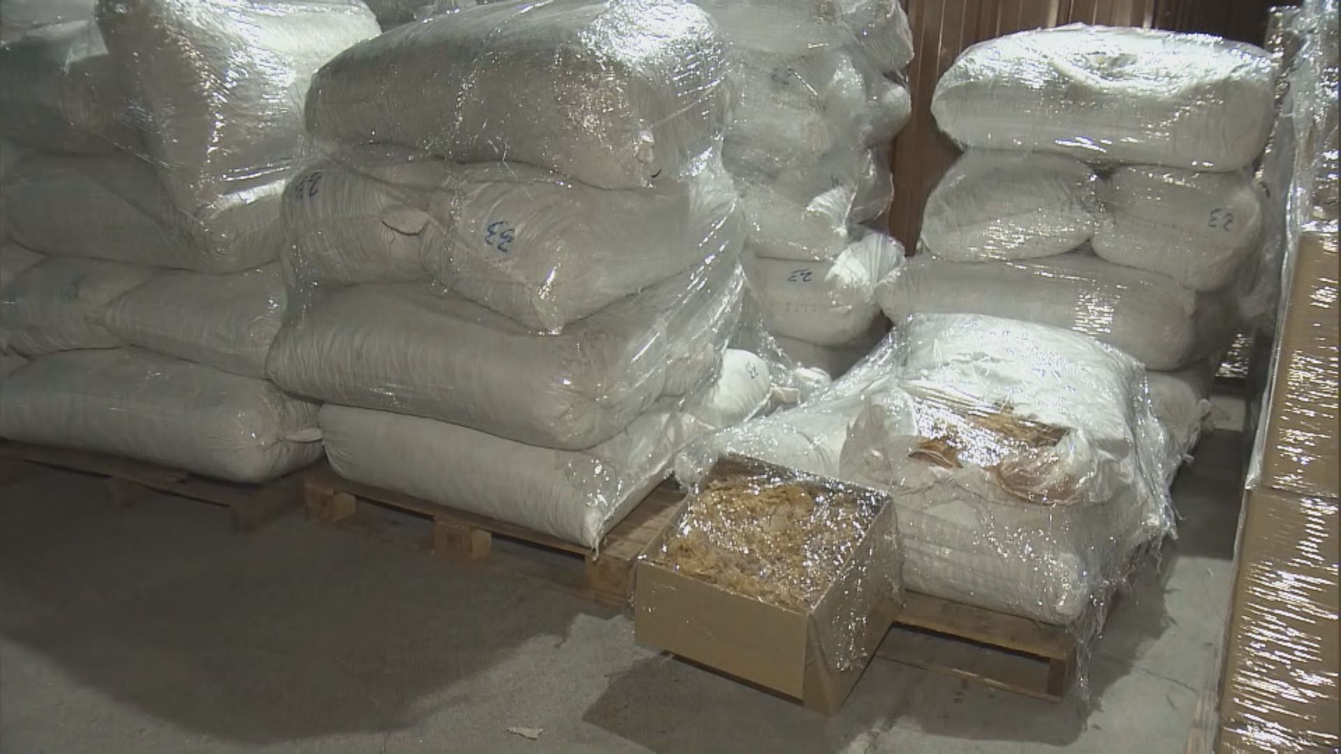 5名男子涉偷取逾4噸花膠被捕　總值近230萬