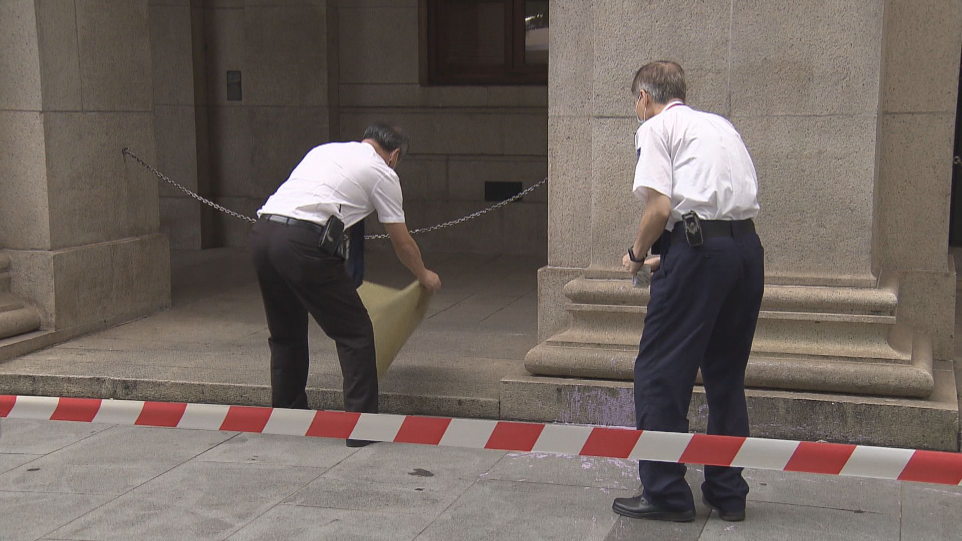 終審法院月初被潑漆油　警拘一男涉刑事毀壞