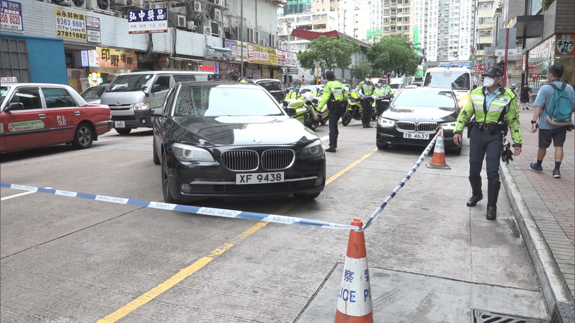 警方旺角截私家車　司機涉停牌期間駕駛被捕