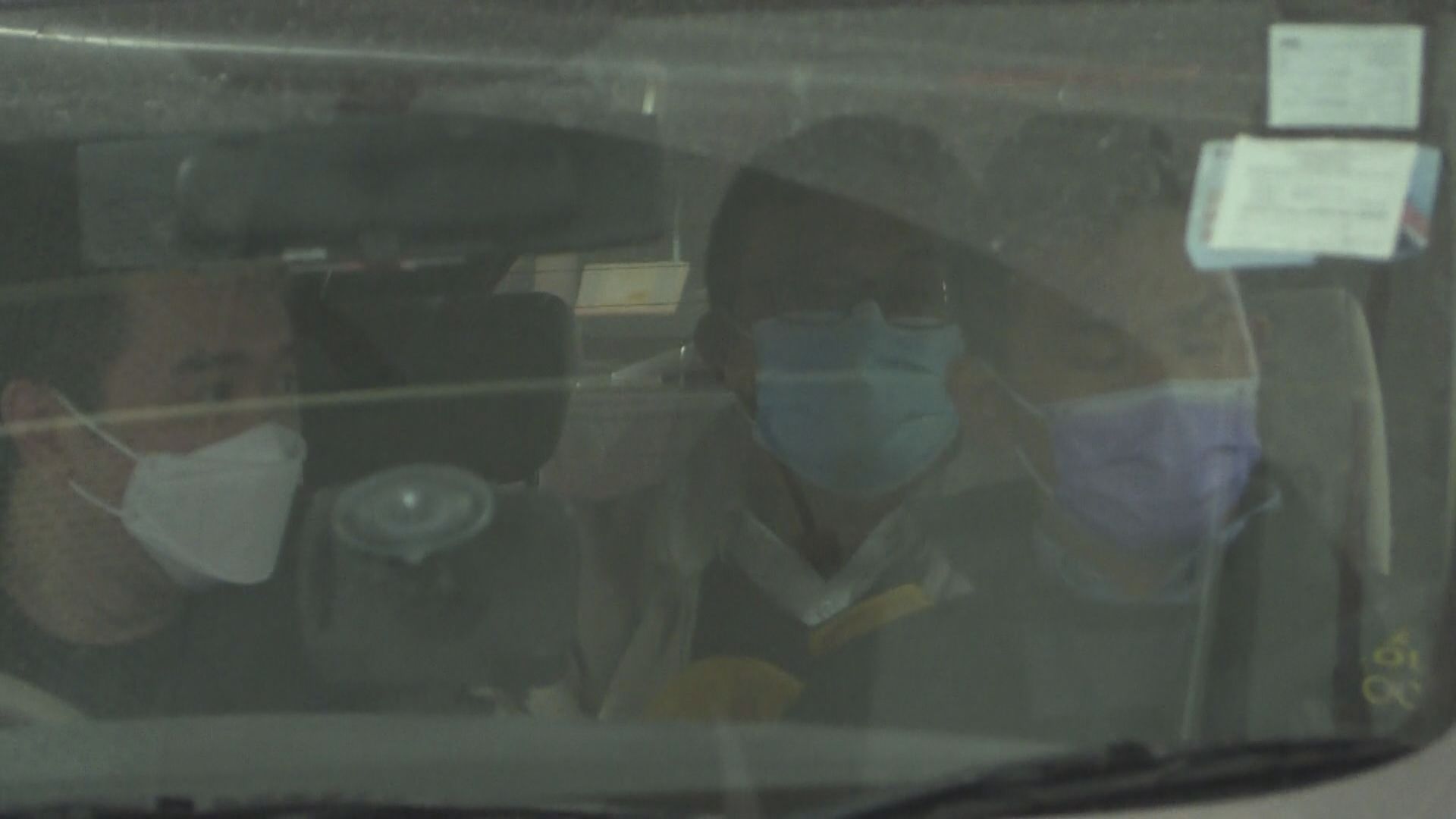 消息：至少52人因參與民主派初選涉顛覆國家政權被捕