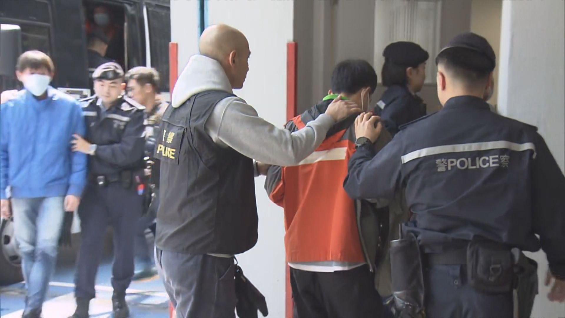 警方與入境處聯合打擊非法勞工拘16人