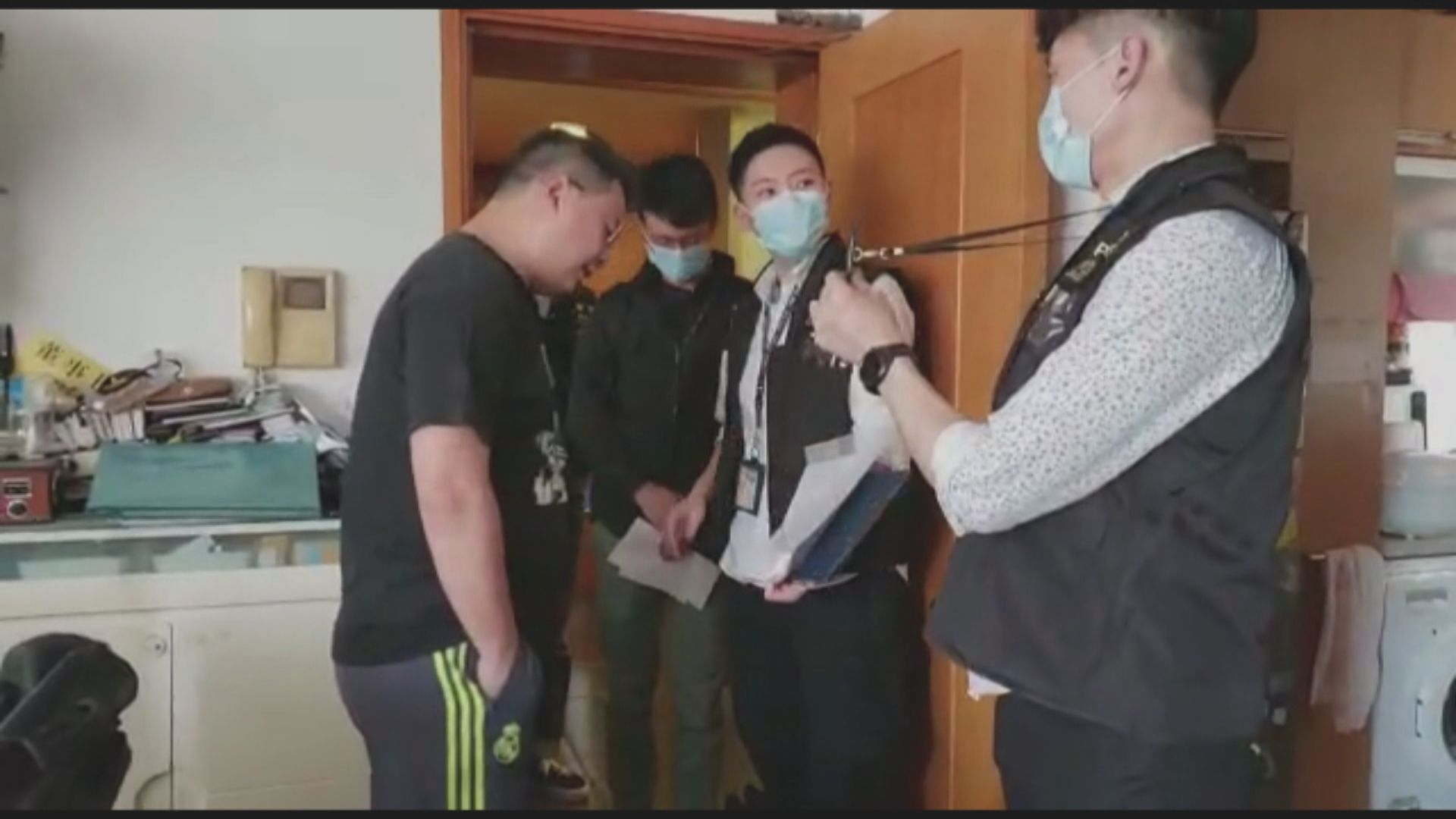 胡志偉﹑張超雄等四議員被捕　涉五月內會違特權法