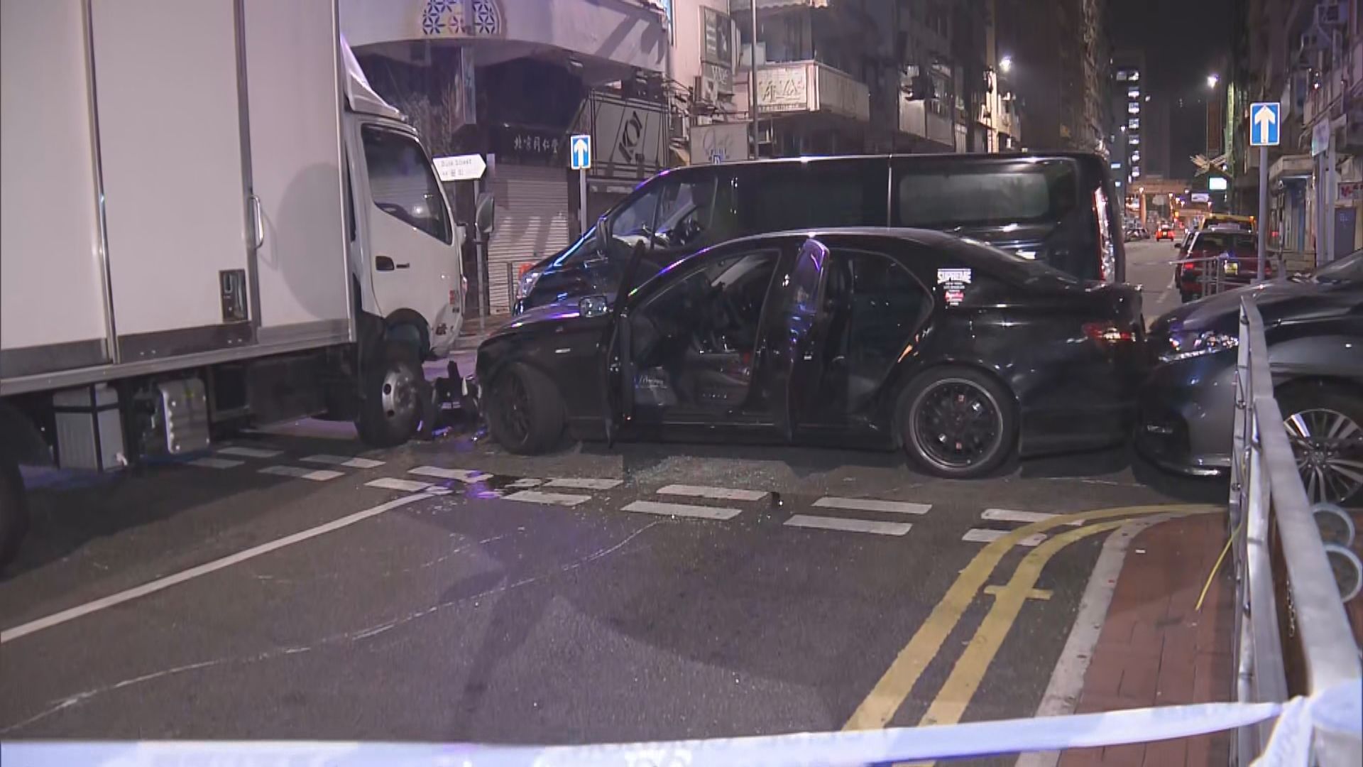 警旺角截停私家車拘三漢涉行劫案