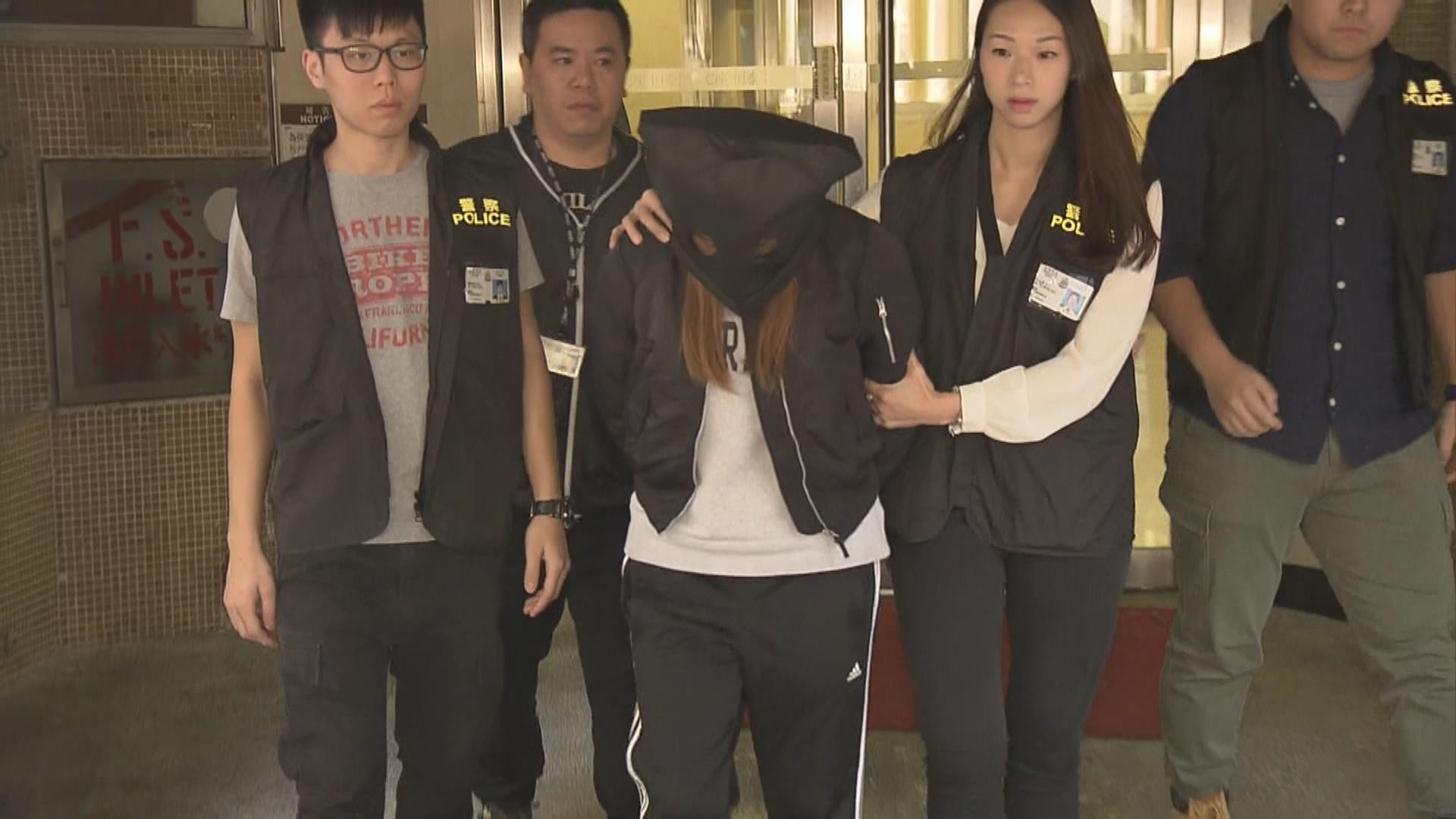 警拘兩女疑涉求職騙案