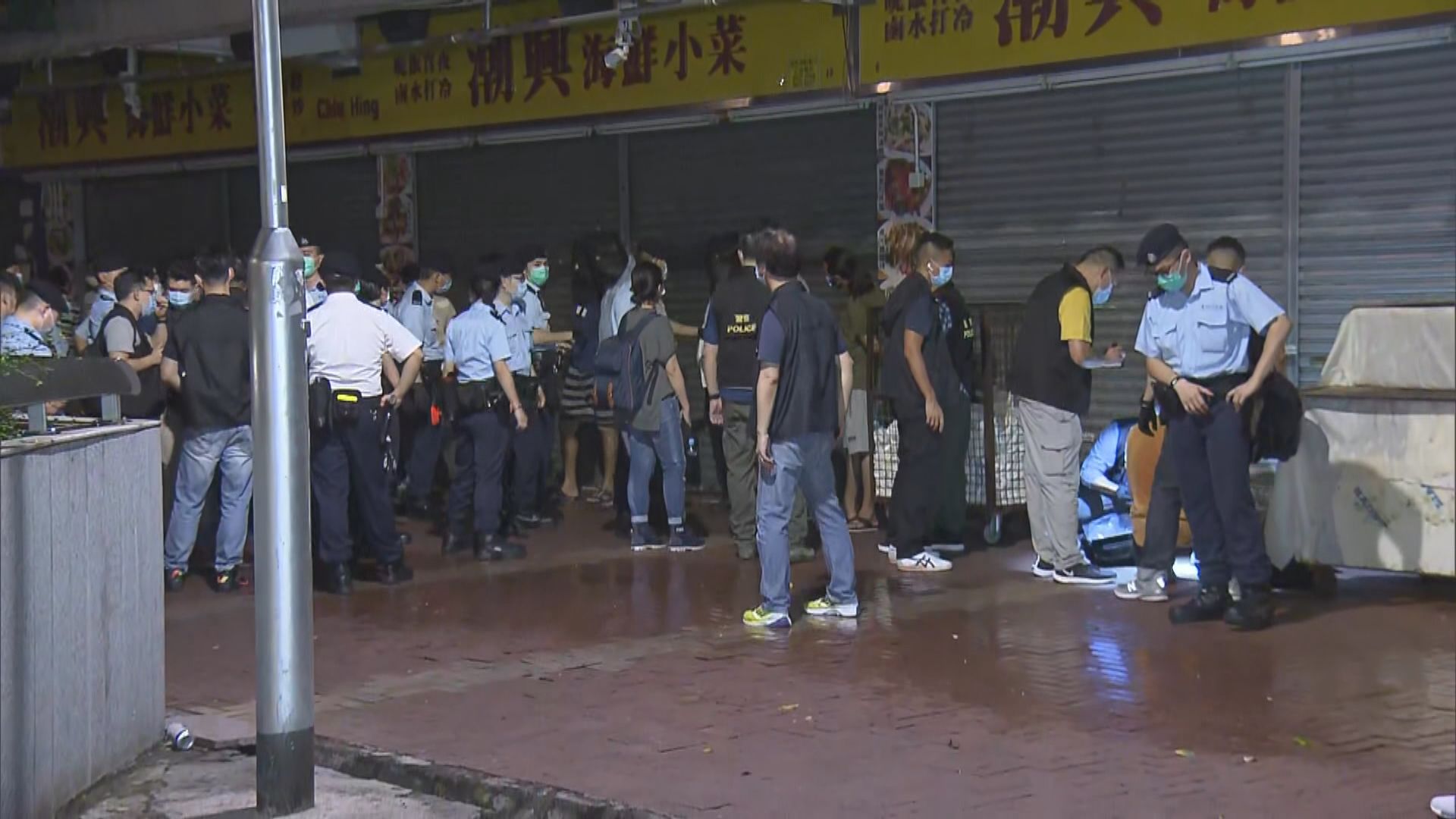 警方荃灣搗破非法賭場拘捕155人