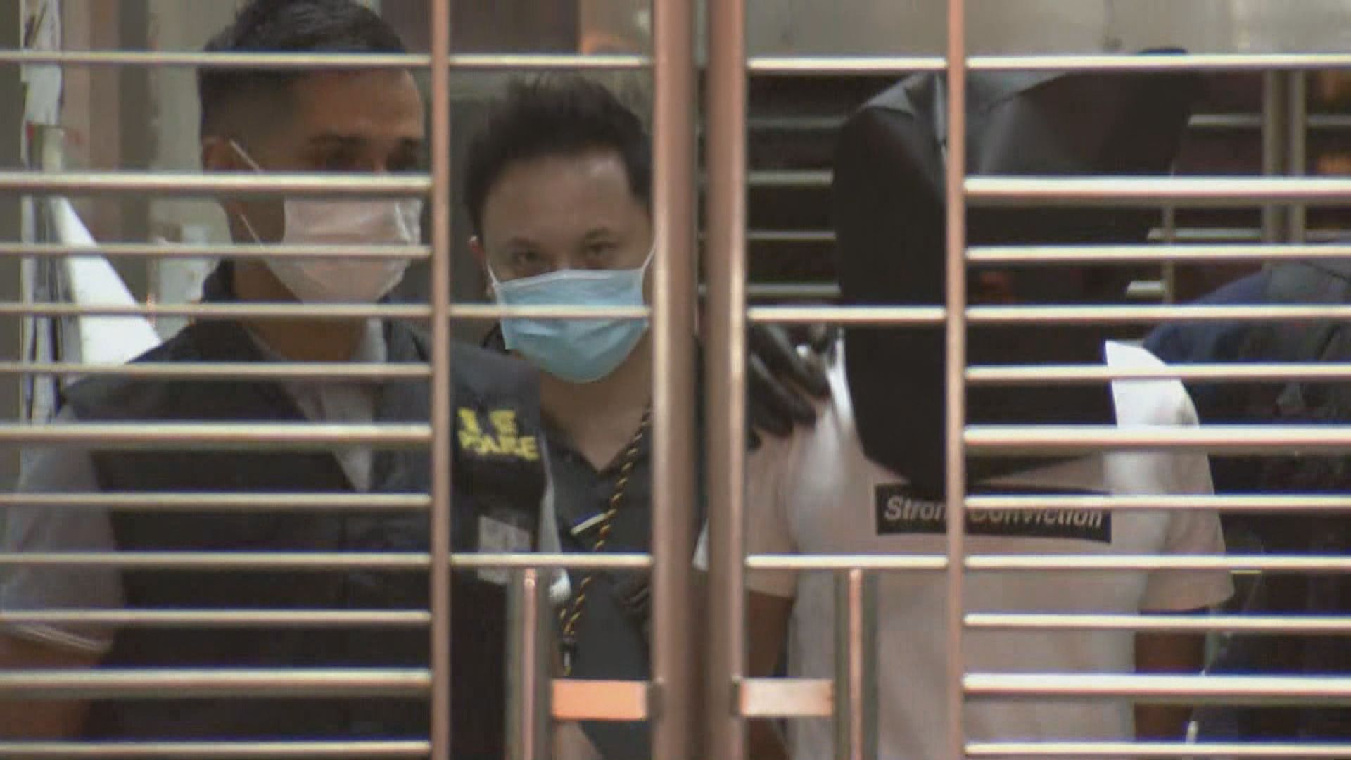 兩男子涉尖沙咀傷人及刑毀案被捕