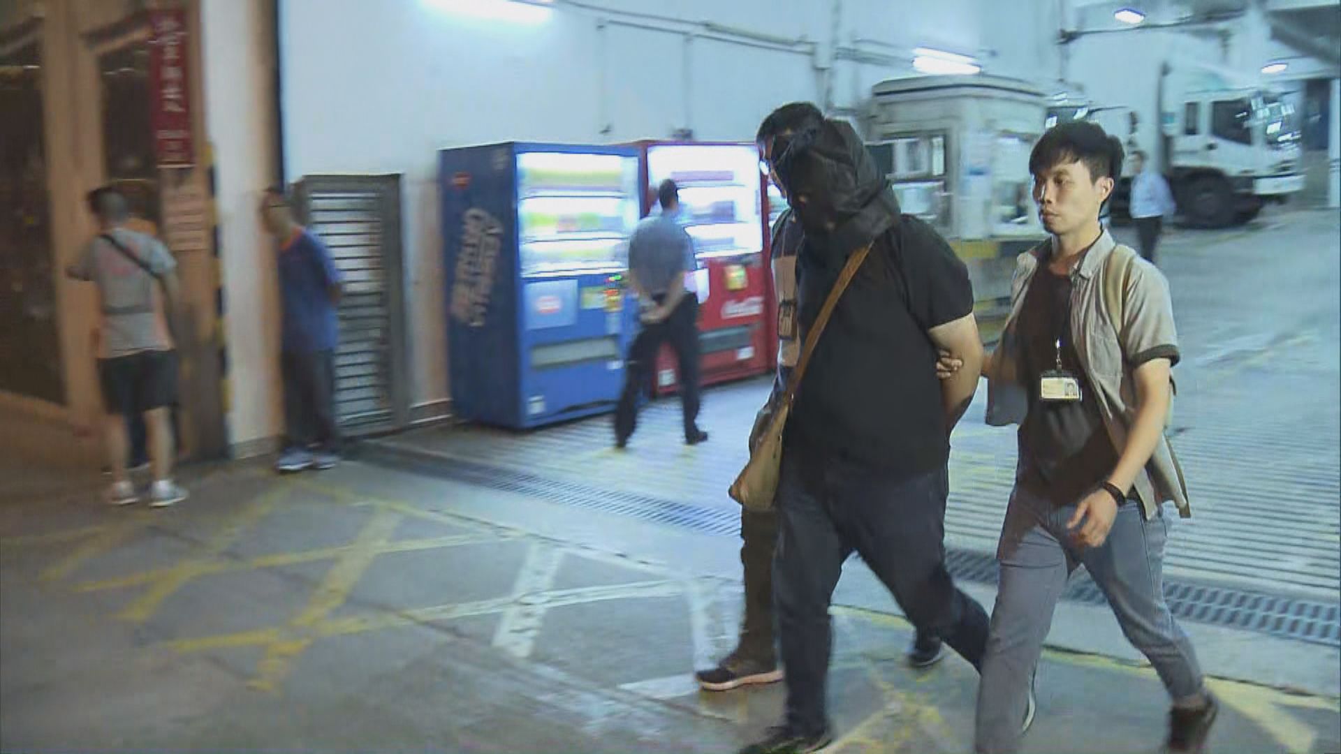 警破色情光碟製造工場拘六人