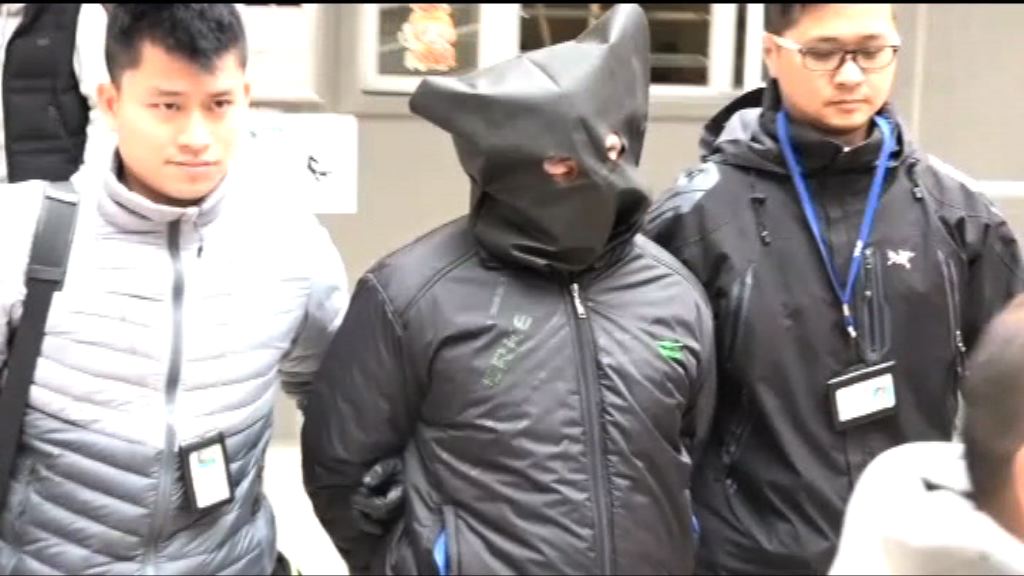 男子涉九龍灣行劫及爆竊案被捕