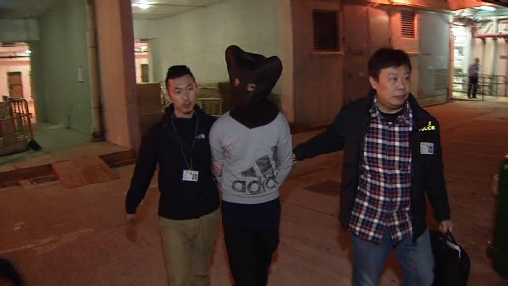 警秀茂坪拘兩人涉刑毀及藏武器