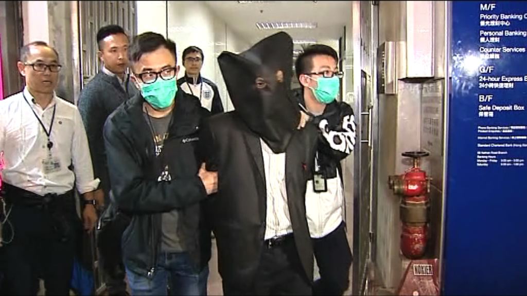 男子尖沙咀涉兜售冒牌貨品被捕