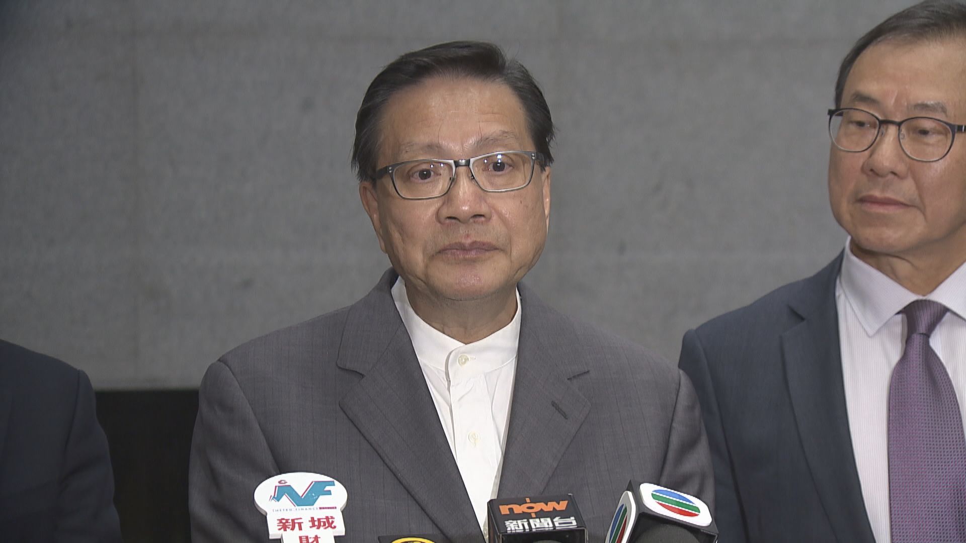 張炳良：期望下月施政報告交代抗疫終局路線圖