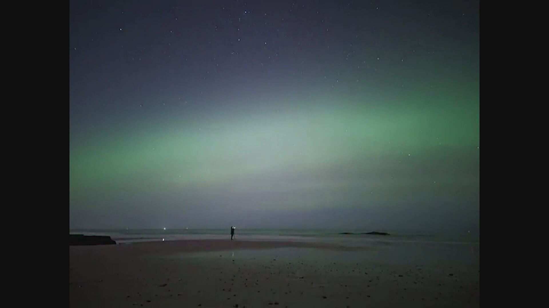 英國南部多地罕有出現北極光